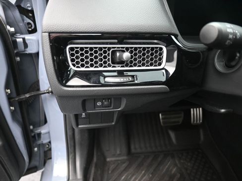 Used 2025 Honda Civic Sport Touring image 13