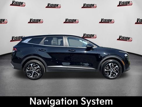 Certified 2023 Kia Sportage EX AWD/4WD image 4