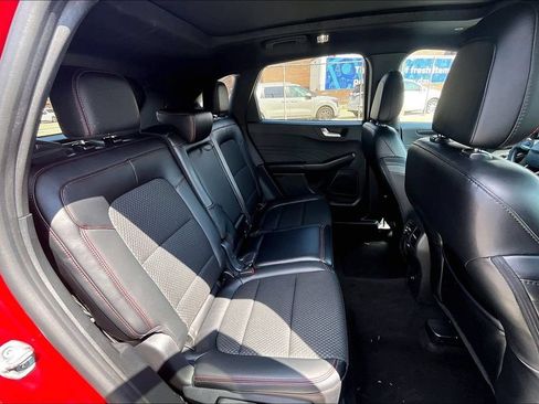 Used 2024 Ford Escape ST-Line AWD/4WD image 26