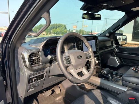 Used 2024 Ford F150 Lariat w/ Equipment Group 502A High AWD/4WD image 4