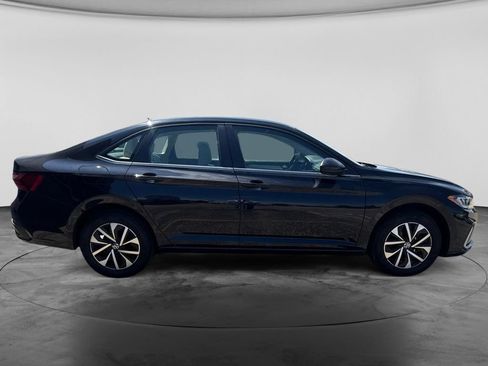 Used 2025 Volkswagen Jetta S FWD image 12