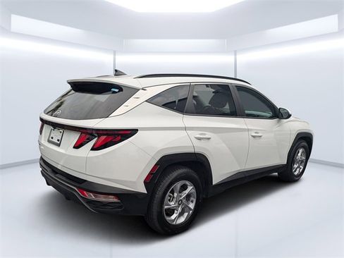 Used 2024 Hyundai Tucson SEL image 3
