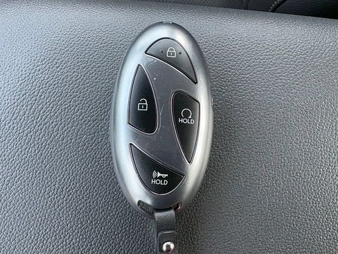 New 2026 Hyundai Elantra Limited FWD image 17