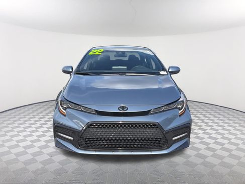 Used 2022 Toyota Corolla SE FWD image 2