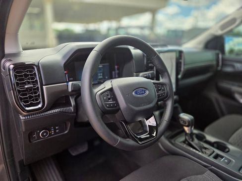 New 2025 Ford Ranger XLT w/ Chrome Accent Package AWD/4WD image 13