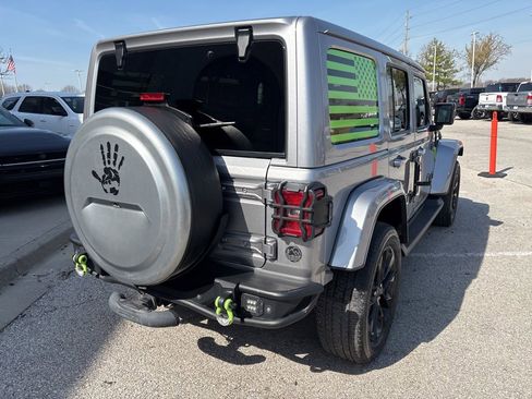 Used 2021 Jeep Wrangler Unlimited Sahara AWD/4WD image 23