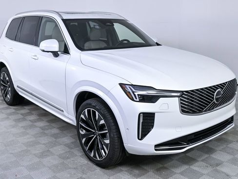 New 2026 Volvo XC90 B5 Ultra image 26
