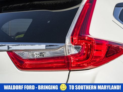 Used 2017 Honda CR-V EX-L image 6