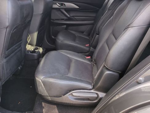 Used 2022 MAZDA CX-9 Touring Plus image 19