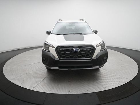 Used 2025 Subaru Forester Wilderness w/ Convenience Package image 11