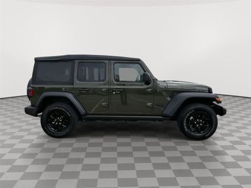 Used 2021 Jeep Wrangler Unlimited Sport AWD/4WD image 5