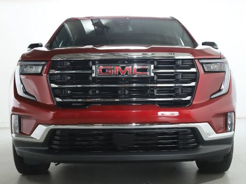 Used 2024 GMC Acadia Elevation FWD image 5