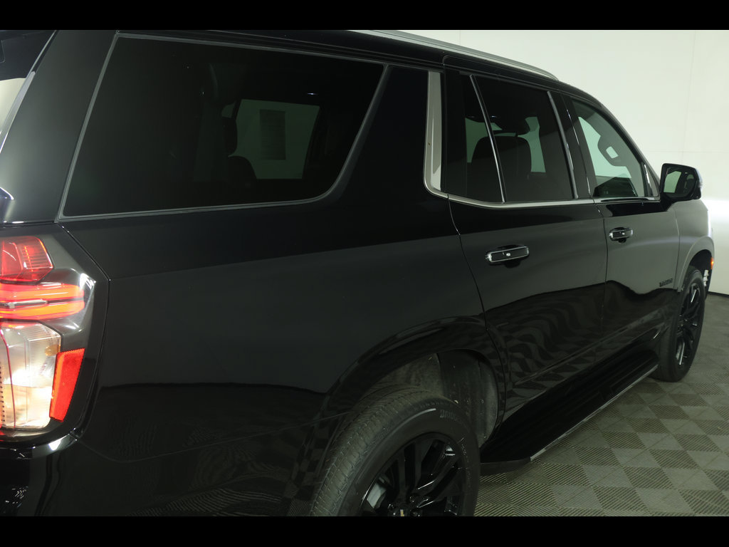 Used 2023 Chevrolet Tahoe Premier AWD/4WD image 23