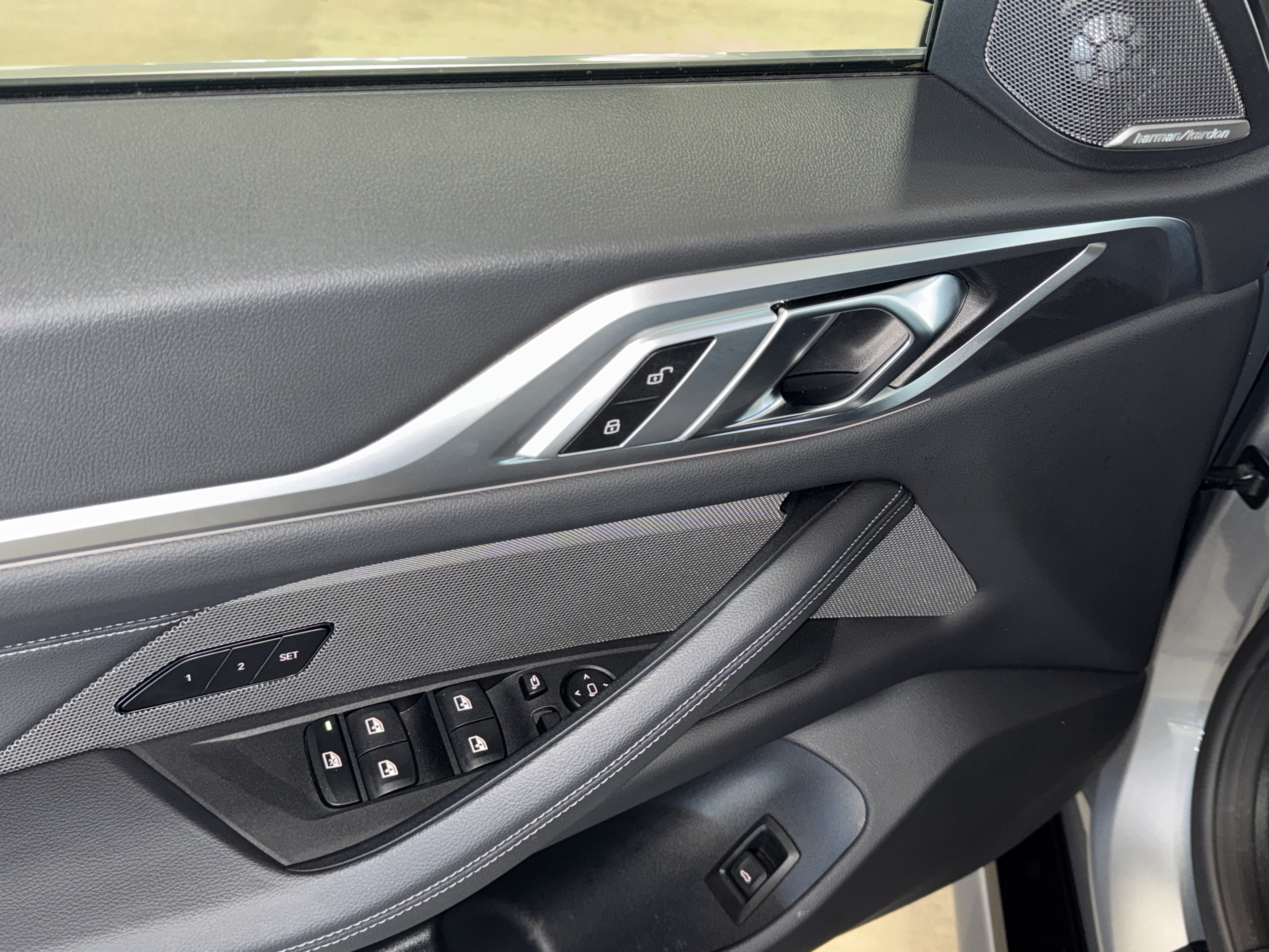Certified 2025 BMW 430i w/ Premium Package RWD image 18