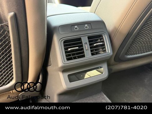 Used 2025 Audi Q5 Premium w/ Convenience Package AWD/4WD image 21