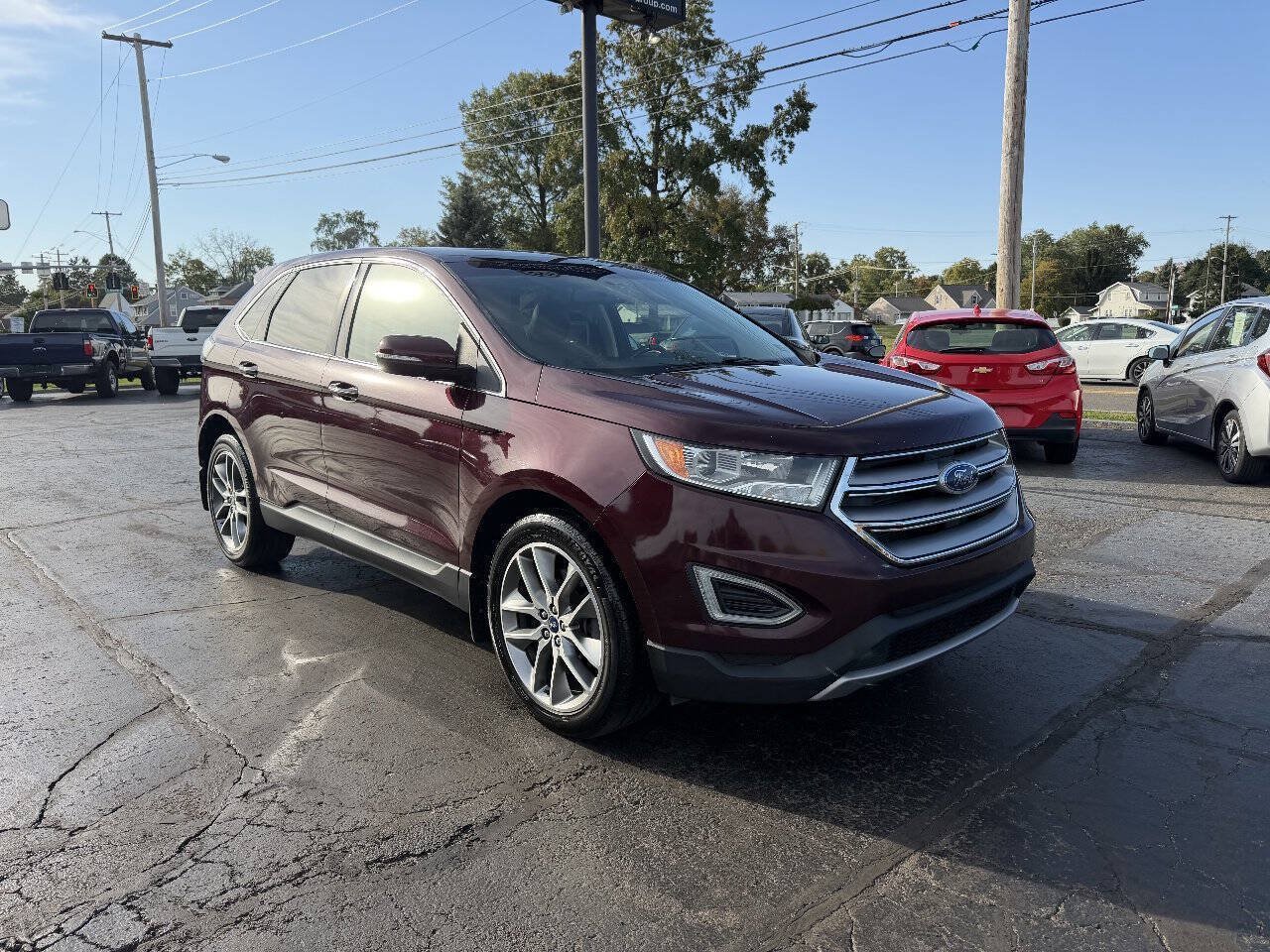 Used 2017 Ford Edge Titanium w/ Equipment Group 301A AWD/4WD image 5