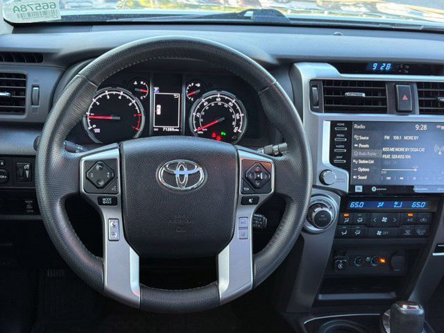 Used 2021 Toyota 4Runner Limited AWD/4WD image 22