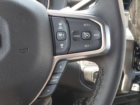 New 2026 RAM 2500 Big Horn AWD/4WD image 10