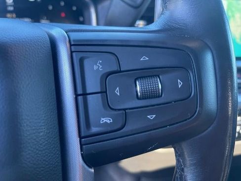 Used 2022 GMC Sierra 1500 Elevation image 10