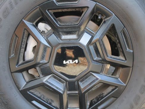 Certified 2024 Kia Sorento SX Prestige image 19