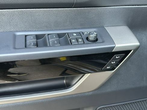 New 2026 Toyota Tundra Limited image 15