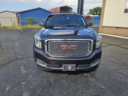 Used 2016 GMC Yukon Denali w/ Open Road Package AWD/4WD image 29