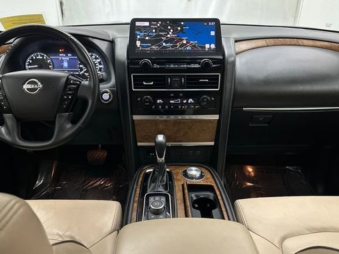 Used 2022 Nissan Armada SL image 31
