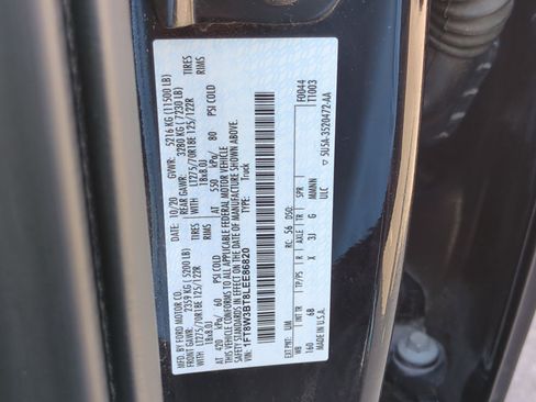 Used 2020 Ford F350 Lariat w/ Chrome Package image 32