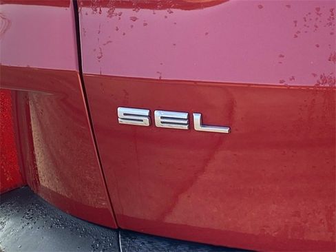 Used 2022 Ford Escape SEL w/ Technology Package image 6