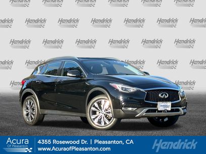 Used 2017 INFINITI QX30 Premium w/ Navigation Package