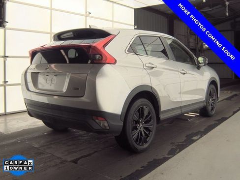 Used 2020 Mitsubishi Eclipse Cross SE image 3