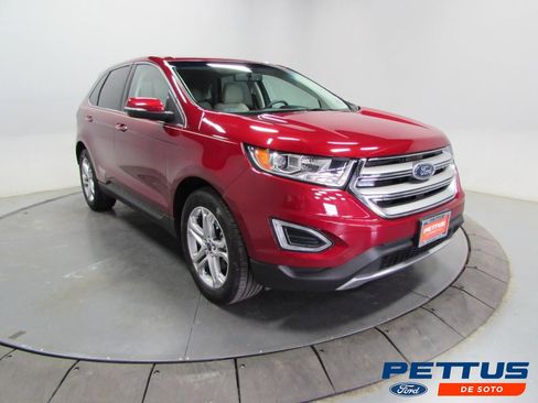 Used 2018 Ford Edge Titanium w/ Technology Package FWD image 1