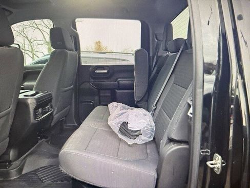 Used 2021 Chevrolet Silverado 2500 LT w/ Texas Edition image 11