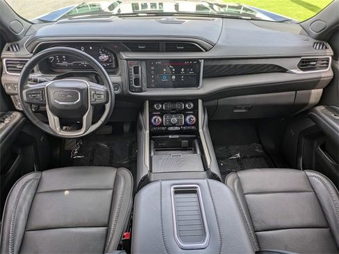 Used 2022 GMC Yukon Denali w/ Denali Ultimate Package image 20