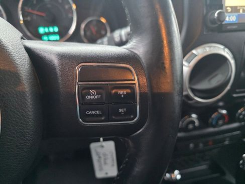 Used 2012 Jeep Wrangler Rubicon w/ Dual Top Group image 10