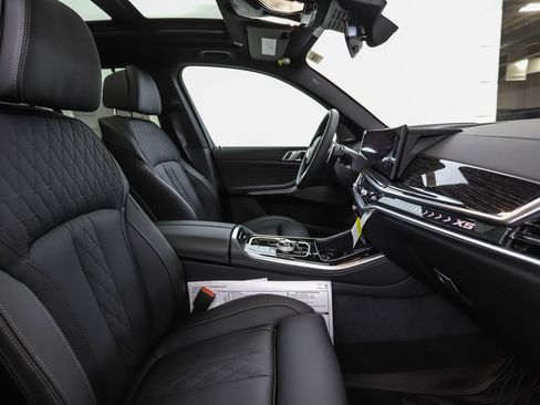 New 2026 BMW X5 xDrive40i w/ Executive Package image 30