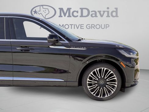 New 2025 Lincoln Aviator Black Label AWD/4WD image 34