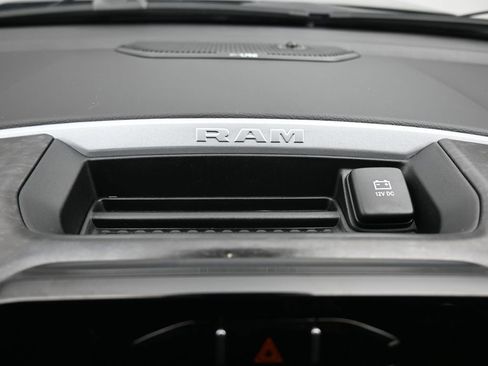 Used 2022 RAM 1500 Big Horn image 25