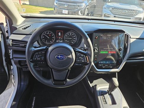 Used 2024 Subaru Crosstrek 2.0i Premium image 17