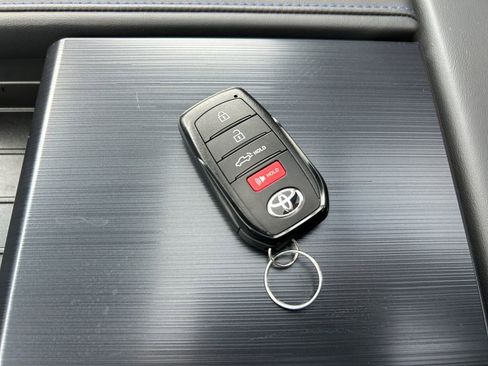 New 2026 Toyota Tundra Platinum image 33