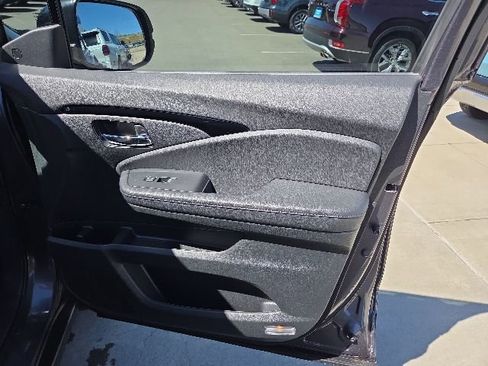 Certified 2019 Honda Passport Touring image 24