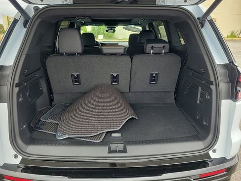New 2026 GMC Acadia Denali Ultimate FWD image 7