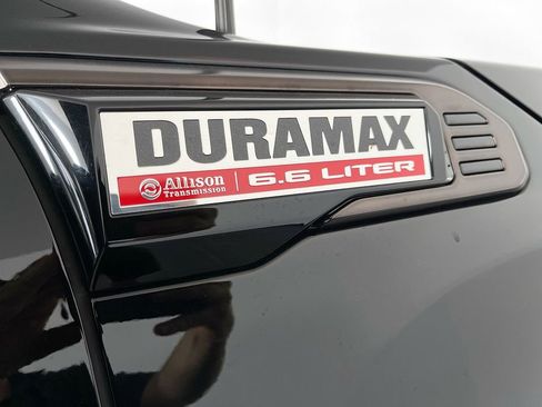 Used 2024 GMC Sierra 2500 AT4X AWD/4WD image 42
