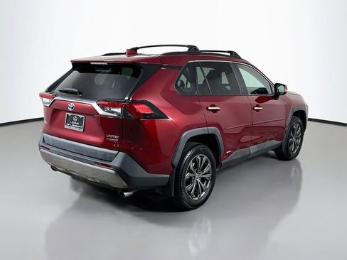 Used 2022 Toyota RAV4 Limited AWD/4WD image 5