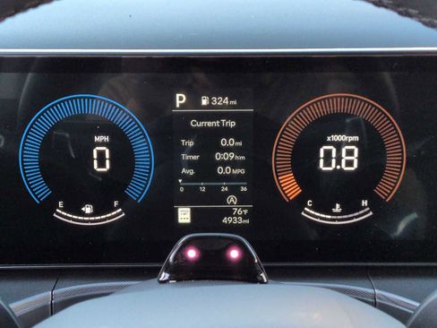 Used 2025 Hyundai Santa Fe XRT image 36