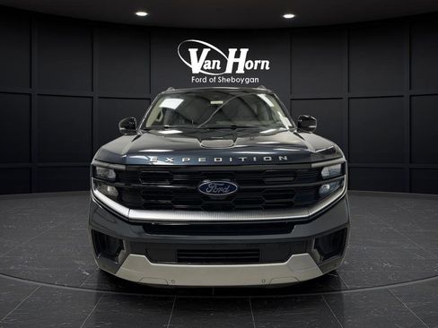 Used 2025 Ford Expedition Max Platinum w/ Platinum Ultimate Package image 12