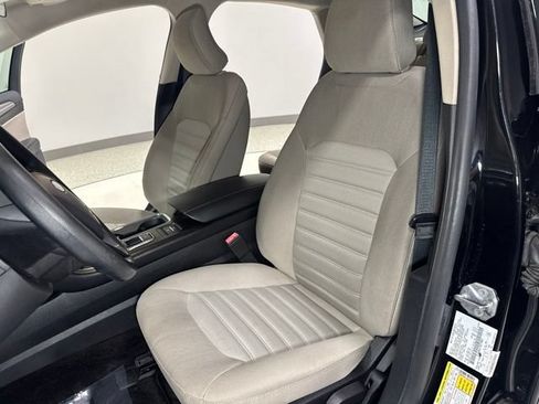 Used 2018 Ford Fusion S FWD image 12