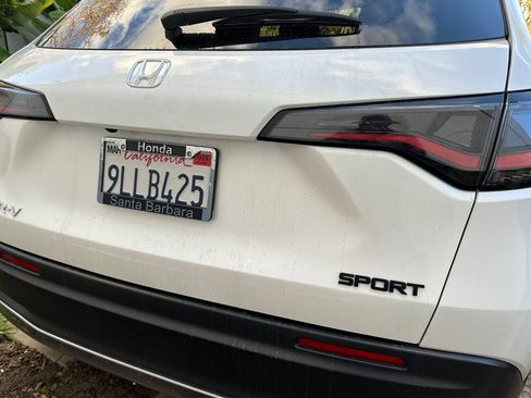 Used 2024 Honda HR-V Sport image 4