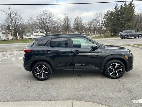 Certified 2023 Chevrolet TrailBlazer RS w/ Convenience Package image 6