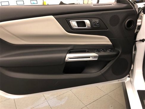 Used 2024 Ford Mustang Premium image 14